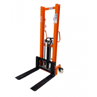 Empilhadeira e Paleteira...