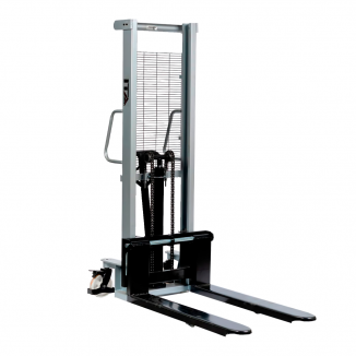 Empilhadeira e Paleteira...